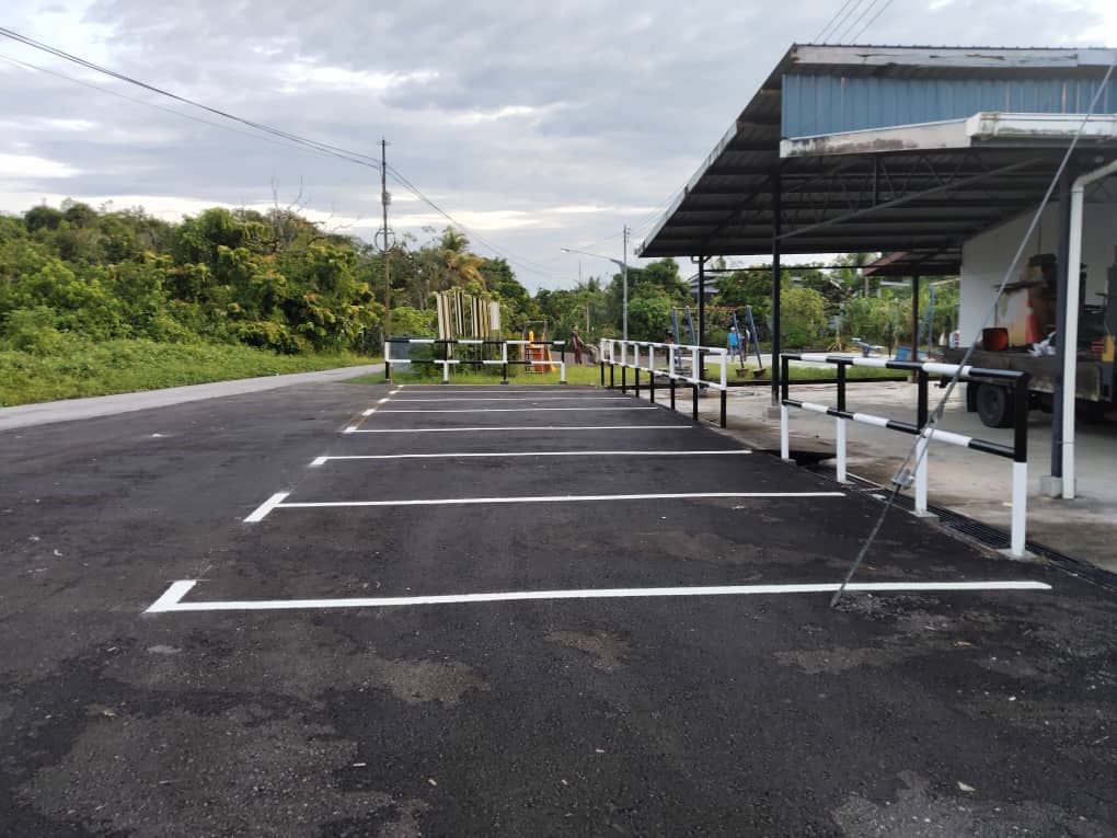 Menaik taraf tempat letak kereta 